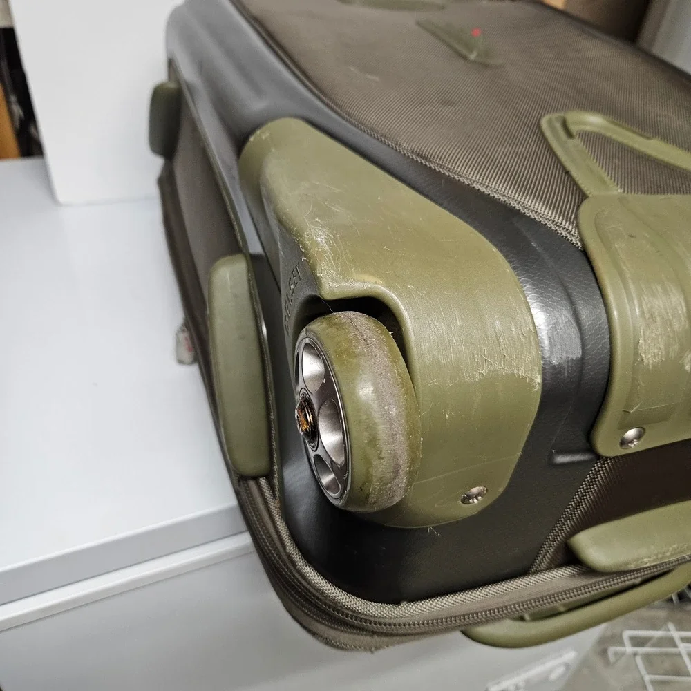 Delsey Rolling Suitcase Olive Green Grey Lightweight Hybrid Carry On Bag *